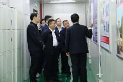 宜春市电子信息产业链招商小分队莅临开云网页版·官方版在线登入-开云(中国)参观调研